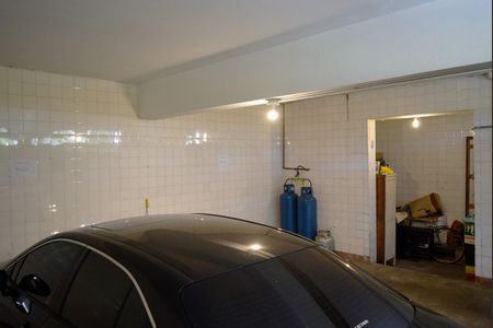 Garagem de casa para alugar com 3 quartos, 200m² em Perdizes, São Paulo