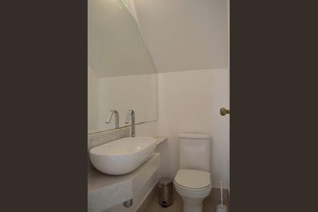 Casa para alugar com 200m², 3 quartos e 3 vagasLavabo