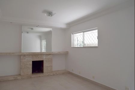 Casa para alugar com 200m², 3 quartos e 3 vagasSala de Estar