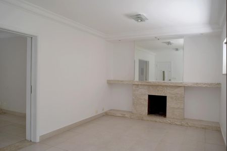 Casa para alugar com 200m², 3 quartos e 3 vagasSala de Estar