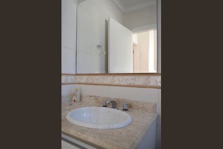 Casa para alugar com 200m², 3 quartos e 3 vagasBanheiro