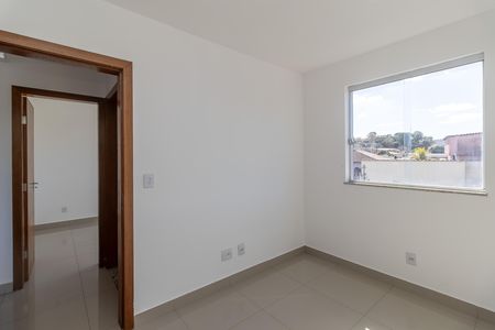 Quarto 2 de apartamento para alugar com 2 quartos, 45m² em Letícia, Belo Horizonte