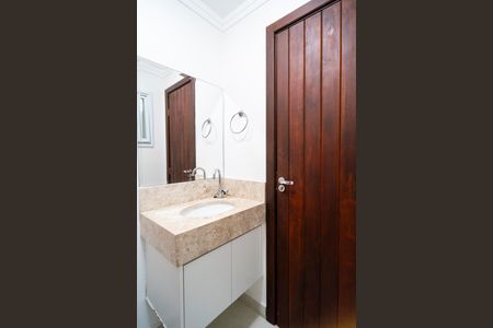 Casa de condomínio para alugar com 498m², 4 quartos e 5 vagas Casa de condomínio para alugar com 498m², 4 quartos e 5 vagasLavabo