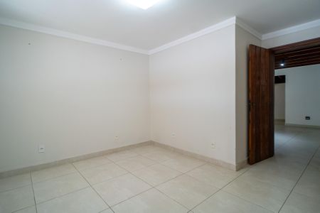 Escritório de casa de condomínio para alugar com 4 quartos, 498m² em Mont Blanc, Votorantim