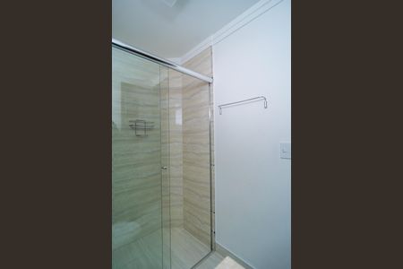 Casa de condomínio para alugar com 498m², 4 quartos e 5 vagas Casa de condomínio para alugar com 498m², 4 quartos e 5 vagasBanheiro da Suíte 4