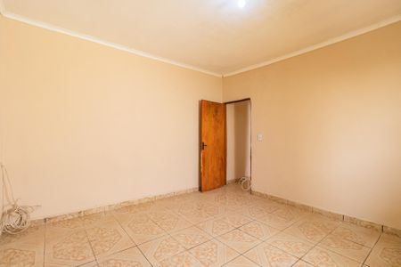 Casa para alugar com 57m², 1 quarto e sem vaga Casa para alugar com 57m², 1 quarto e sem vagaQuarto