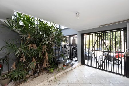 Garagem de casa à venda com 3 quartos, 230m² em Vila Maria Alta, São Paulo