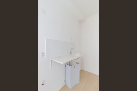 Cozinha de apartamento para alugar com 2 quartos, 28m² em Vila Jaguara, São Paulo