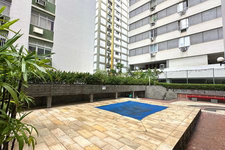 Apartamento para alugar com 101m², 3 quartos e 1 vaga
