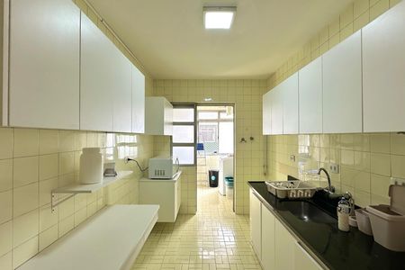 Apartamento para alugar com 101m², 3 quartos e 1 vaga