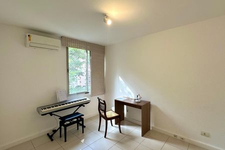 Apartamento para alugar com 3 quartos, 101m² em Leblon, Rio de Janeiro