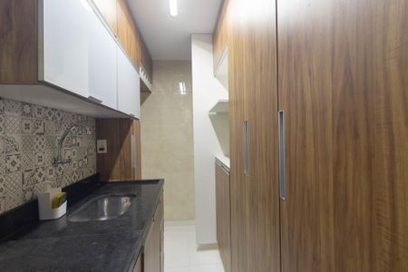 Apartamento para alugar com 60m², 2 quartos e 1 vaga Apartamento para alugar com 60m², 2 quartos e 1 vagaCozinha e Área de Serviço