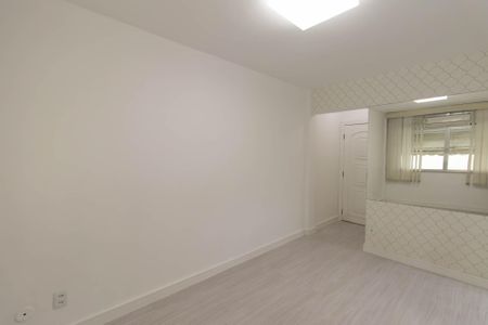 Sala de apartamento para alugar com 2 quartos, 60m² em Paraíso, São Gonçalo