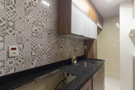 Apartamento para alugar com 60m², 2 quartos e 1 vaga Apartamento para alugar com 60m², 2 quartos e 1 vagaCozinha e Área de Serviço