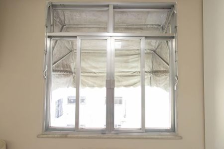 Quarto 1 de apartamento para alugar com 2 quartos, 60m² em Paraíso, São Gonçalo