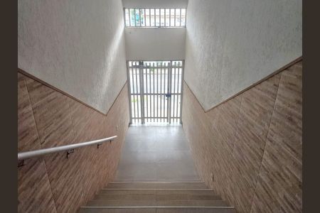 Área comum de apartamento para alugar com 2 quartos, 60m² em Paraíso, São Gonçalo