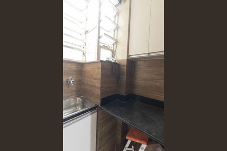 Apartamento para alugar com 60m², 2 quartos e 1 vaga Apartamento para alugar com 60m², 2 quartos e 1 vagaCozinha e Área de Serviço