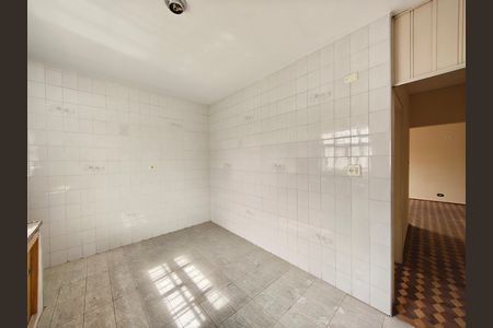 Cozinha de casa para alugar com 3 quartos, 200m² em Parque Edu Chaves, São Paulo