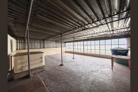 Terraço de casa para alugar com 3 quartos, 200m² em Parque Edu Chaves, São Paulo