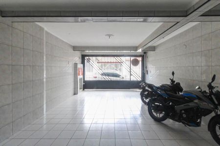 Casa para alugar com 2 quartos, 250m² em Jardim Guairaca, São Paulo