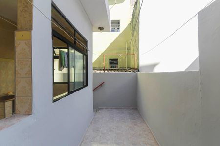 Casa para alugar com 250m², 2 quartos e 2 vagas Casa para alugar com 250m², 2 quartos e 2 vagasÁrea de Serviço