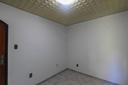 Casa para alugar com 250m², 2 quartos e 2 vagas Casa para alugar com 250m², 2 quartos e 2 vagasSuite