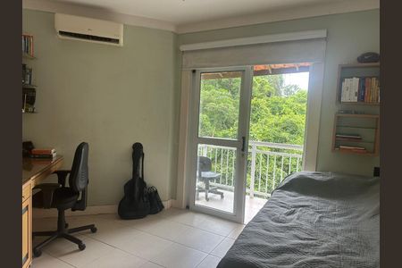 Casa de Condomínio para alugar com 3 quartos, 276m² em Sapê, Niterói