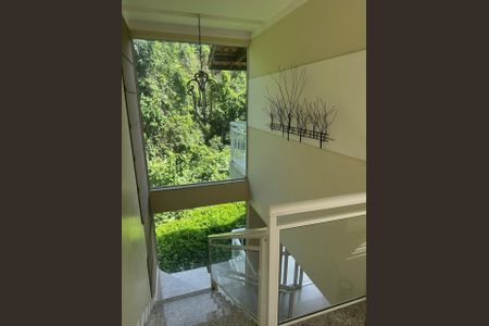 Casa de Condomínio para alugar com 3 quartos, 276m² em Sapê, Niterói