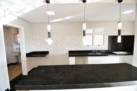 Apartamento à venda com 184m², 3 quartos e 3 vagasCozinha