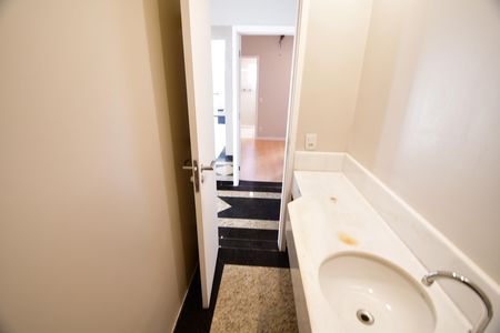 Apartamento à venda com 184m², 3 quartos e 3 vagasLavabo