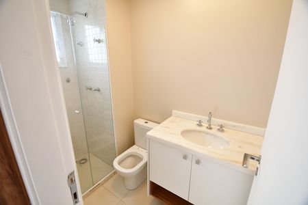 Apartamento à venda com 184m², 3 quartos e 3 vagasBanheiro Suíte