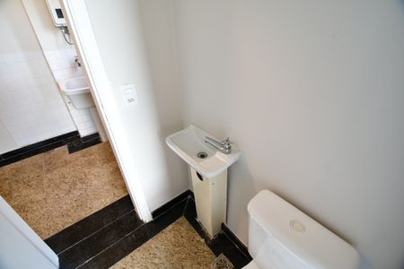 Apartamento à venda com 184m², 3 quartos e 3 vagasBanheiro de serviço