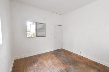 Casa para alugar com 30m², 1 quarto e sem vaga Casa para alugar com 30m², 1 quarto e sem vagaSala/Quarto