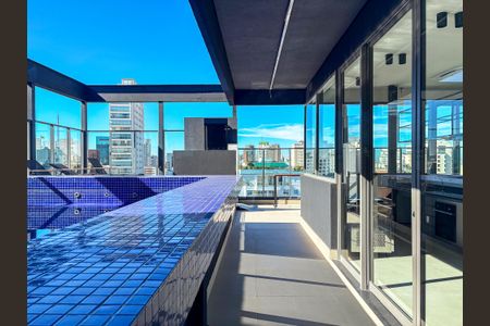 Studio para alugar com 25m², 1 quarto e sem vaga Studio para alugar com 25m², 1 quarto e sem vagapiscina