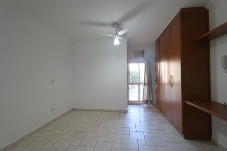 Studio para alugar com 32m², 1 quarto e 1 vaga Studio para alugar com 32m², 1 quarto e 1 vagaKitnet