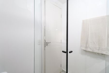 Banheiro de apartamento para alugar com 1 quarto, 28m² em Água Branca, São Paulo