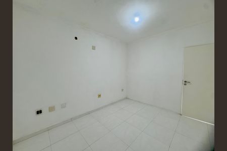Quarto de kitnet/studio para alugar com 1 quarto, 43m² em Vila Galvão, Guarulhos