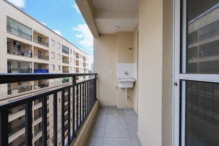 Varanda da Sala de apartamento para alugar com 2 quartos, 43m² em Jardim Tres Irmaos, Taboão da Serra