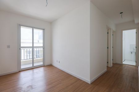 Sala de apartamento para alugar com 2 quartos, 43m² em Jardim Tres Irmaos, Taboão da Serra