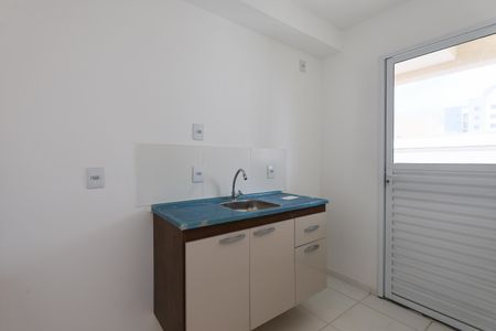 Cozinha de apartamento à venda com 2 quartos, 43m² em Jardim Tres Irmaos, Taboão da Serra
