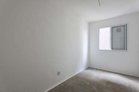 Quarto 2 de apartamento para alugar com 2 quartos, 43m² em Jardim Tres Irmaos, Taboão da Serra