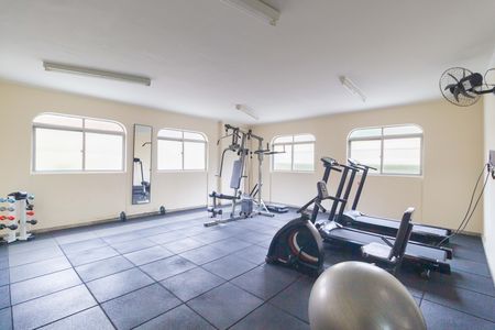 Apartamento para alugar com 86m², 3 quartos e 1 vaga Apartamento para alugar com 86m², 3 quartos e 1 vagaAcademia