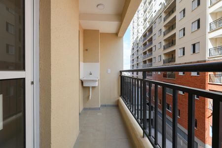 Varanda da Sala de apartamento para alugar com 2 quartos, 43m² em Jardim Tres Irmaos, Taboão da Serra
