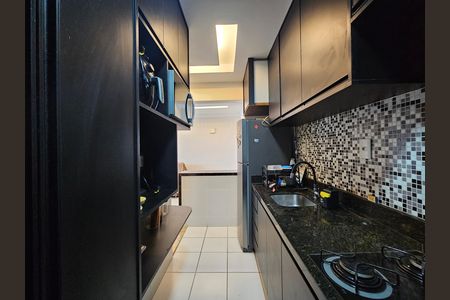 Cozinha de apartamento para alugar com 1 quarto, 45m² em Luiz Anselmo, Salvador