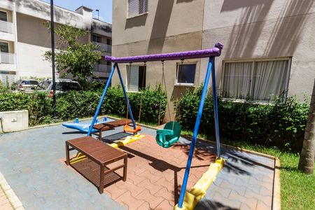 Apartamento à venda com 51m², 2 quartos e 1 vaga Apartamento à venda com 51m², 2 quartos e 1 vagaÁrea comum - Playground