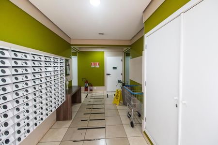 Apartamento à venda com 51m², 2 quartos e 1 vaga Apartamento à venda com 51m², 2 quartos e 1 vagaHall de entrada