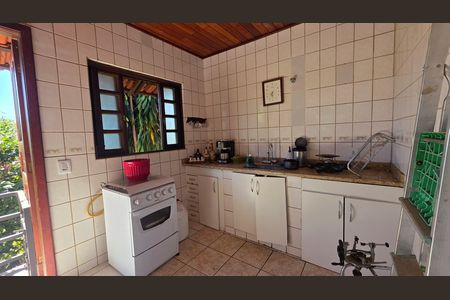 Cozinha de casa de condomínio à venda com 5 quartos, 280m² em Condados da Lagoa, Lagoa Santa