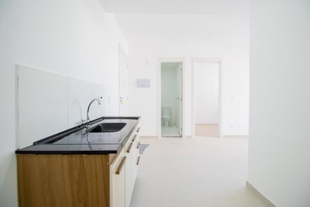 Apartamento para alugar com 38m², 2 quartos e sem vaga Apartamento para alugar com 38m², 2 quartos e sem vagaCozinha e Área de Serviço