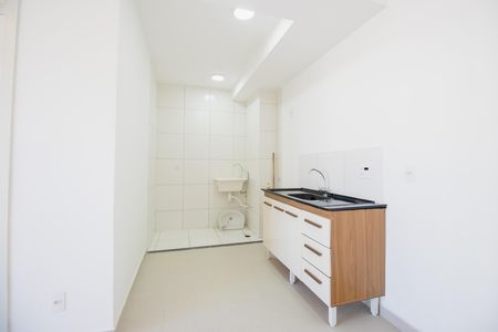 Apartamento para alugar com 38m², 2 quartos e sem vaga Apartamento para alugar com 38m², 2 quartos e sem vagaCozinha e Área de Serviço