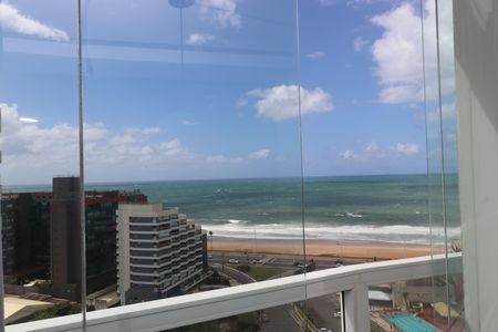 Vista sala  de apartamento para alugar com 1 quarto, 56m² em Jardim Armação, Salvador